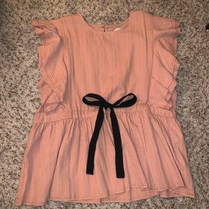 Super cute ruffled sleeve blouse